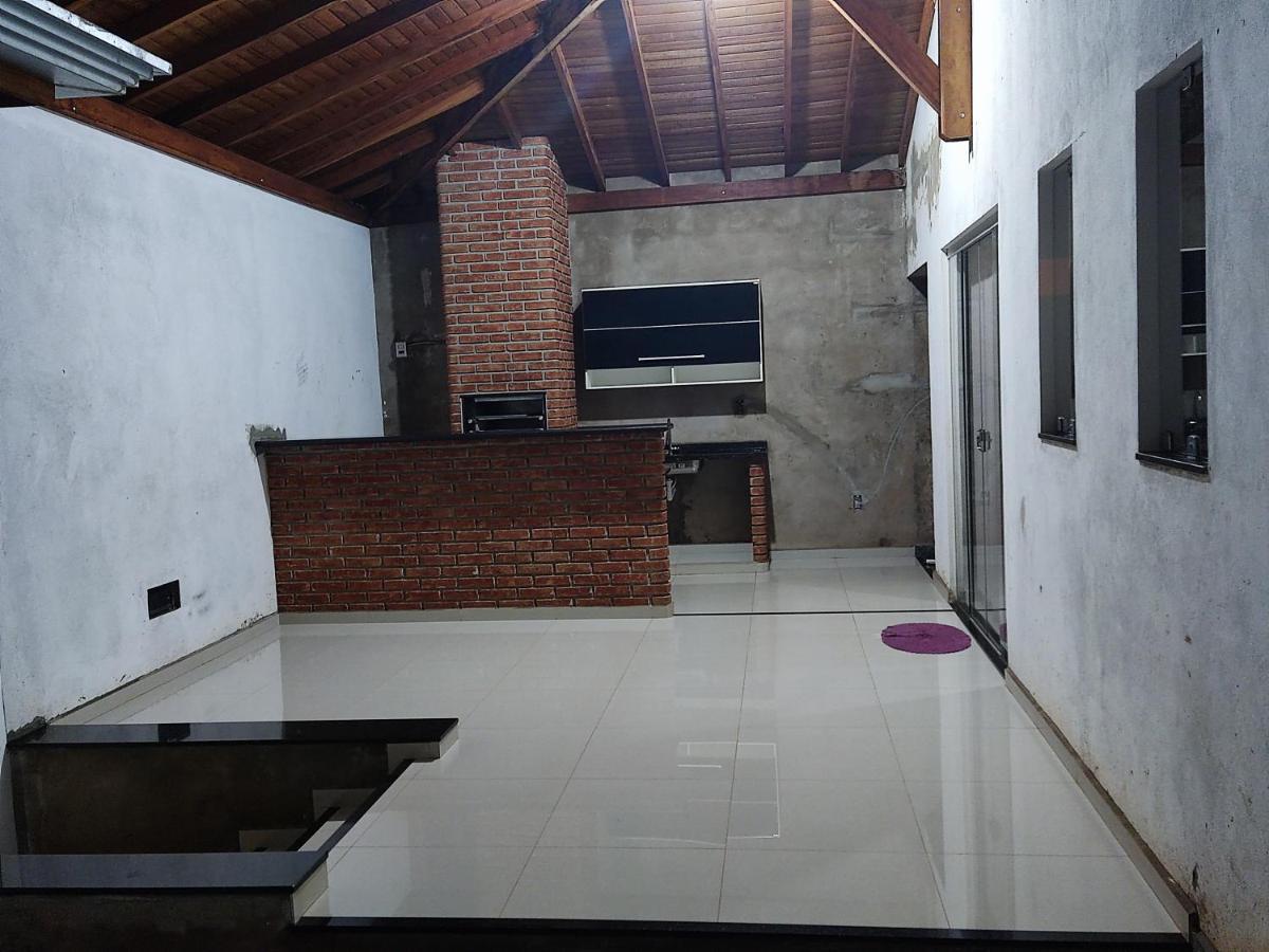 Casa Para Temporada 900 Metros Do Termas Dos Laranjais Villa Olímpia Dış mekan fotoğraf