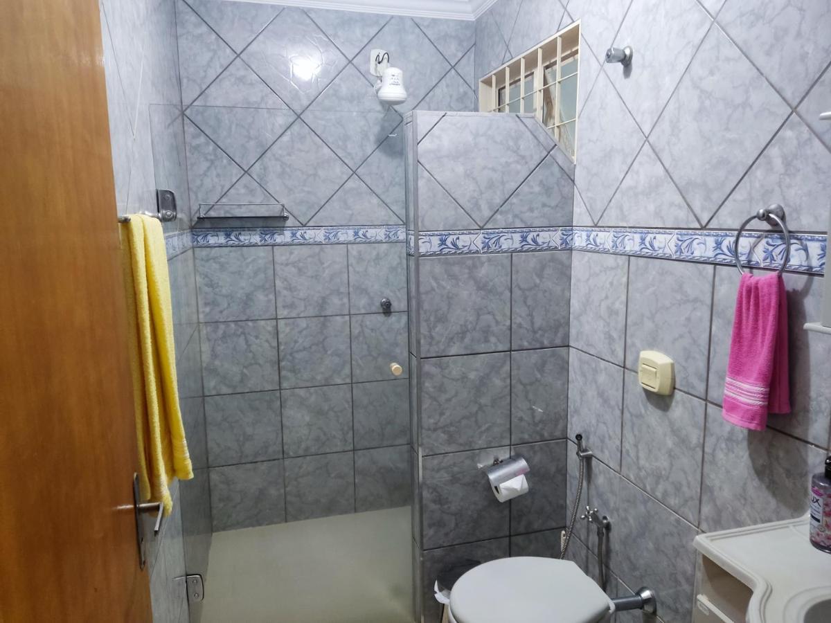 Casa Para Temporada 900 Metros Do Termas Dos Laranjais Villa Olímpia Dış mekan fotoğraf